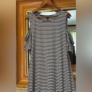 NWT Torrid black and white striped jersey cold shoulder dress, size 3 (22/24)